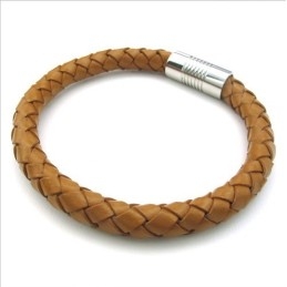 Behændigt Design I Delikate Farver I Fremragende Kvalitet Med Titaniumlæderarmbånd