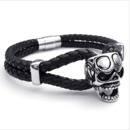 Attraktivt Design, Delikate Farver, Fremragende Kvalitet, Titanium Læderarmbånd