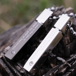 Moderigtige Kubiske Raffinerede Kæreste-Elskere Titanium Halskædevedhæng