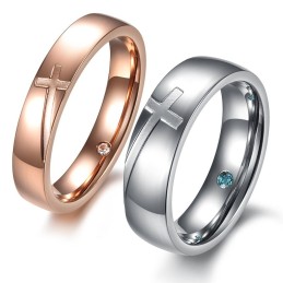 At Nyde Et Højt Omdømme I Ind- Og Udland Cross Titanium Ring Til Elskere