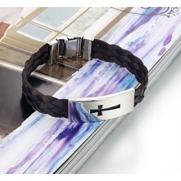 Stabil Kvalitet Herrearmbånd Med Kors I Titaniumlæder