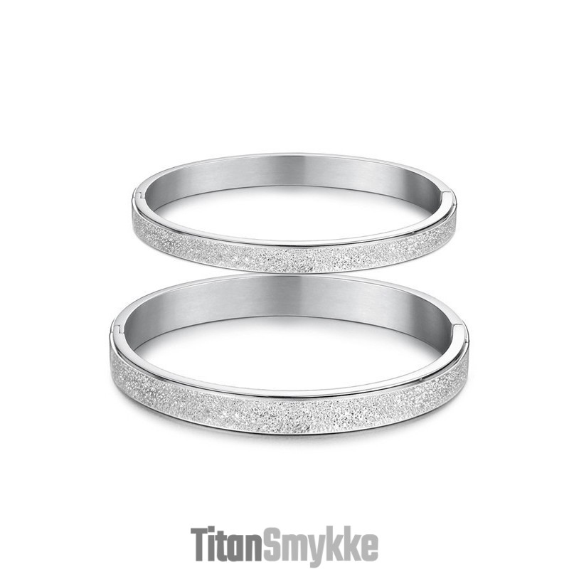 Stabil Kvalitetsskrub Titanium Armbånd Til Elskere