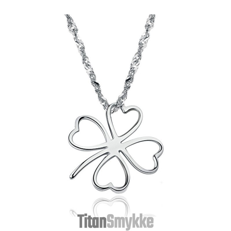 Nem At Bruge Kvindelig Kløverformet Titanhalskæde