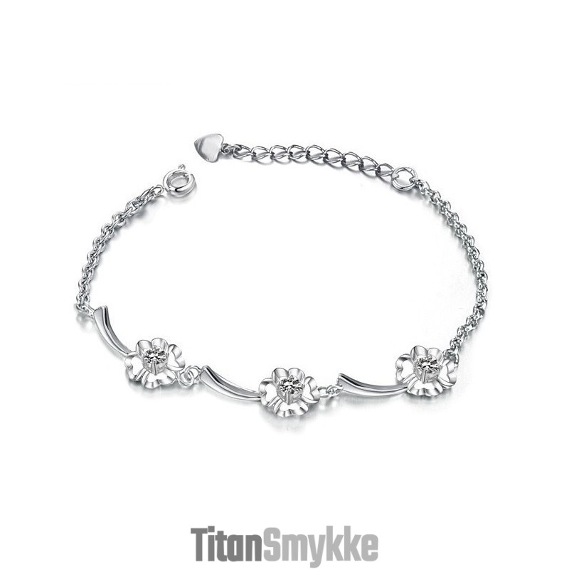 Pålidelig Og Præstationsdygtig Kvindelig Kløverformet Platinbelagt Titanarmbånd Med Diamanter