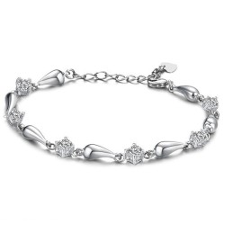 Kvalitets- Og Kvantitetssikret Platinbelagt Titanarmbånd Med Diamanter Til Kvinder