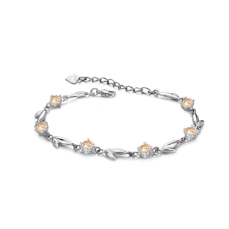 Komplet I Specifikationer Platinbelagt Titanarmbånd Til Kvinder Med Diamanter Komplet I Specifikationer Platinbelagt Titanarmbånd Til Kvinder Med Diamanter