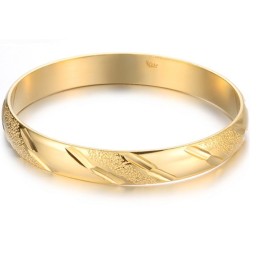 Bredt Udvalg Af 18 Karat Forgyldt Armbånd Til Kvinder