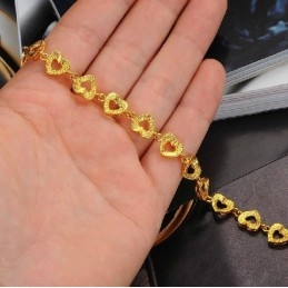 Verdenskendt Kvindelig Kærestearmbånd I 18 Karat Forgyldt