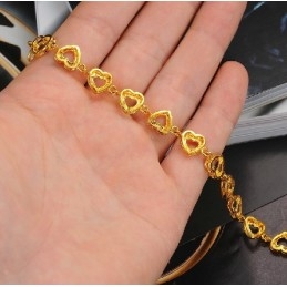 Verdenskendt Kvindelig Kærestearmbånd I 18 Karat Forgyldt