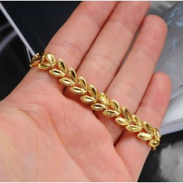 Høj Kvalitet, 18 Karat Forgyldt Armbånd Til Kvinder I Bladform