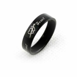 One Arrow Piercing Through Two Hearts Herre 6Mm Sort Titanium Ring