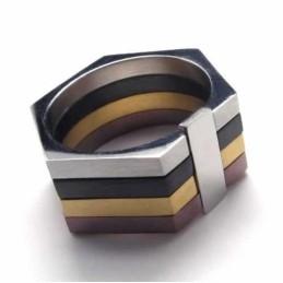 Sekskantfarvet 11 Mm Titaniumring