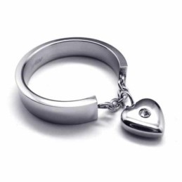 Diamantbesat 5 Mm Hjerteformet Titaniumring