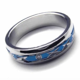 Diamantbesat 5 Mm Blå Titaniumindlagt Ring