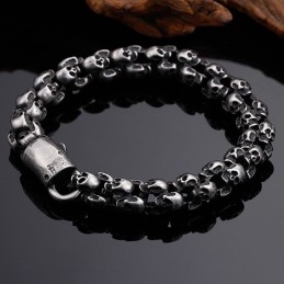 Moderigtigt Titanium Kraniearmbånd Til Mænd