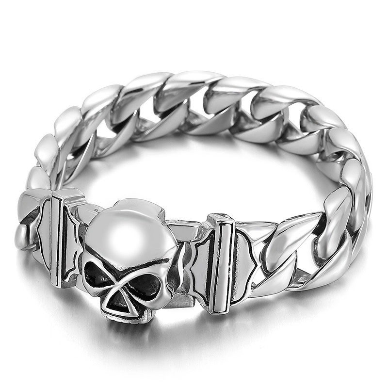 Moderigtigt Skull-Tilbehør Til Mænd I Titanium Moderigtigt Skull-Tilbehør Til Mænd I Titanium