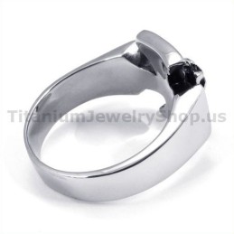 Korskranie Titanium Ring