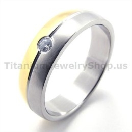 Titaniumring Med Diamant