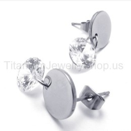 Med Diamant-Titaniumøreringe