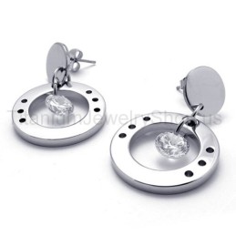 Med Diamant-Titanium-Løkkeøreringe