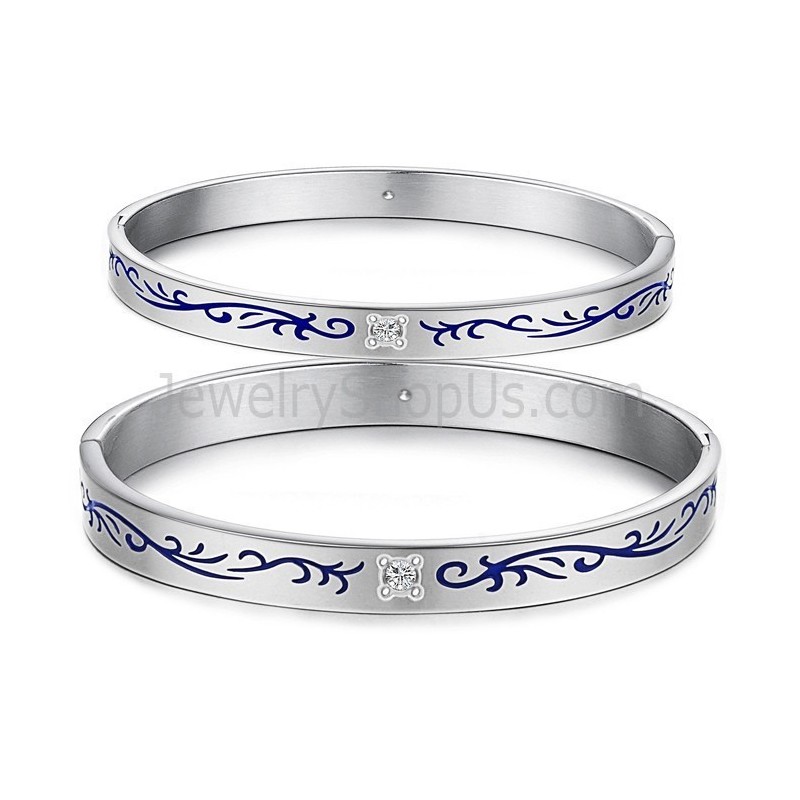 Tatanium Pararmbånd Med Blå Blomster C858