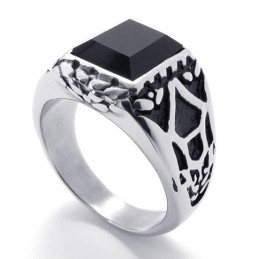 Ædelstensring I Titanium