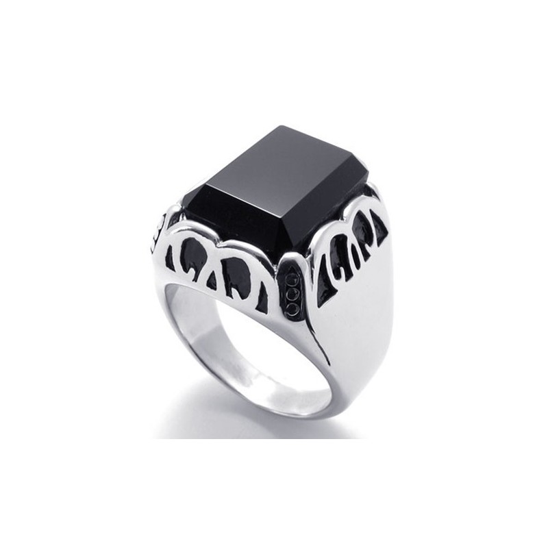 Ædelstensring I Titanium