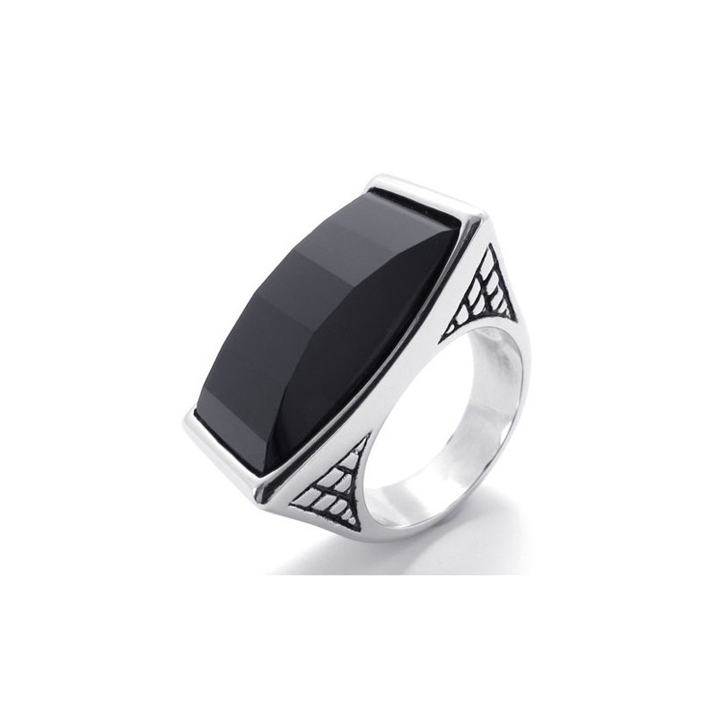 Ædelstensring I Titanium