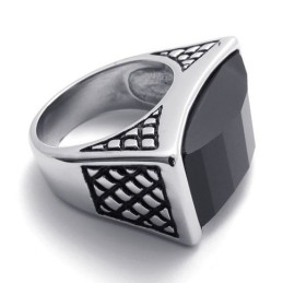 Ædelstensring I Titanium