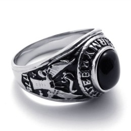 Ædelstensring I Titanium