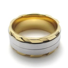 Elegant Form, Smuk I Farver, Fremragende Titaniumring